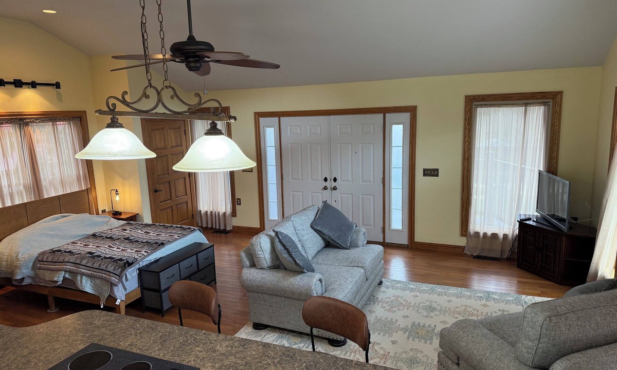 Dailey Apartment | Studio in Beverly West Virginia. Idea for travel nurses or long term stays.