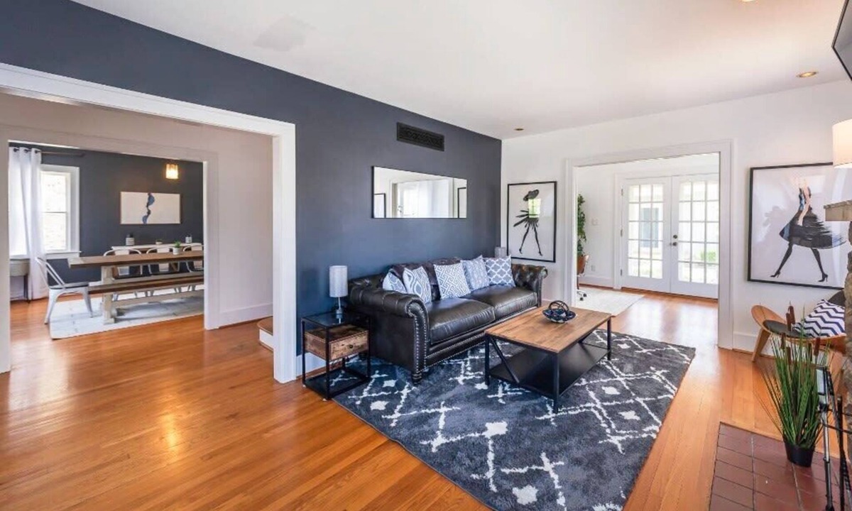 Birmingham House | Stunning 4BR Home - Walk to Downtown Birmingham!