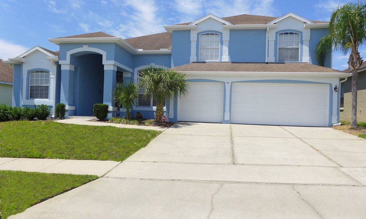 Highlands Reserve House | Stunning Disney Home - 2 Masters, Oversized Swimming Pool,Game Room, Golf Views