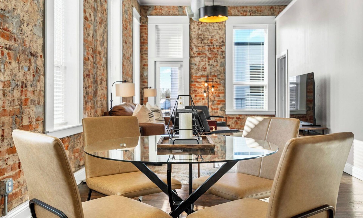 Mount Pleasant Apartment | Stunning Luxury Industrial Vintage 1 Bedroom Apartment