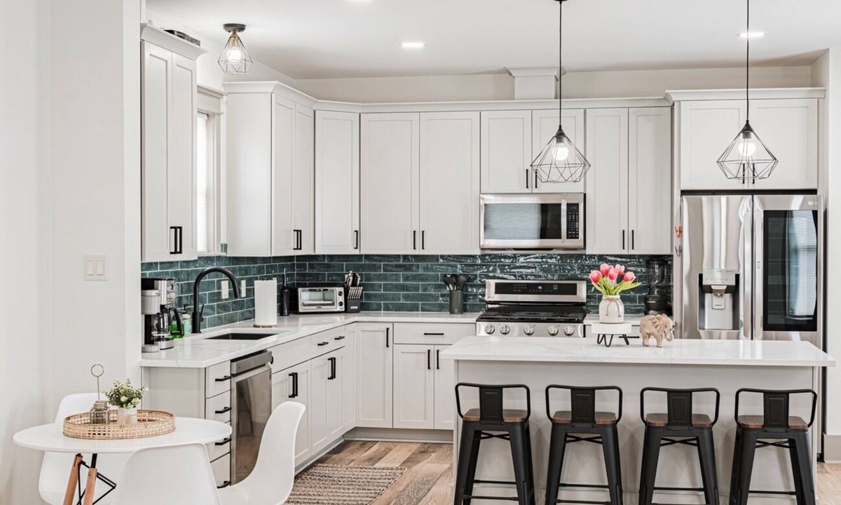 Mid-City House | Stunning Newer Construction Home Home in Mid-City NOLA