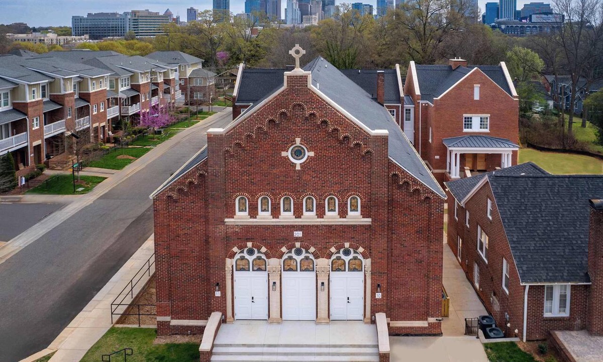 Wesley Heights Condo | Stylish 2BR Condo in Newly Restored Church