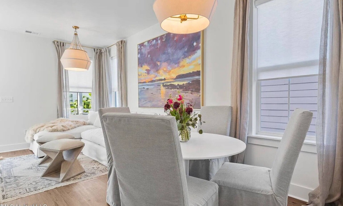 Pass Christian Cottage | Stylish cottage in Pass Christian