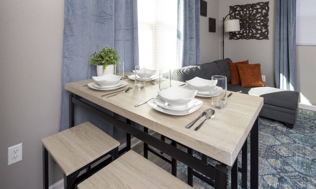 Downtown Little Rock House | Stylish Little Rock Downtown Escape | Sleeps 7