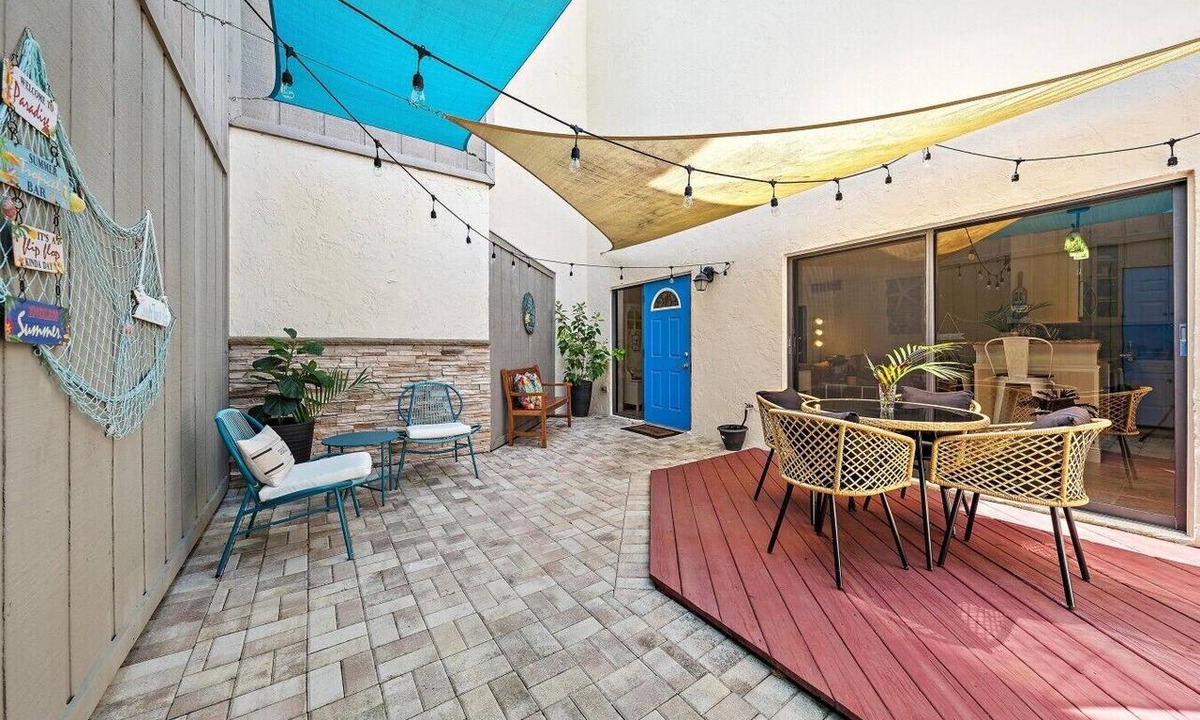 Jupiter Condo | SummerSalt - 5 Min Walk To Beach!