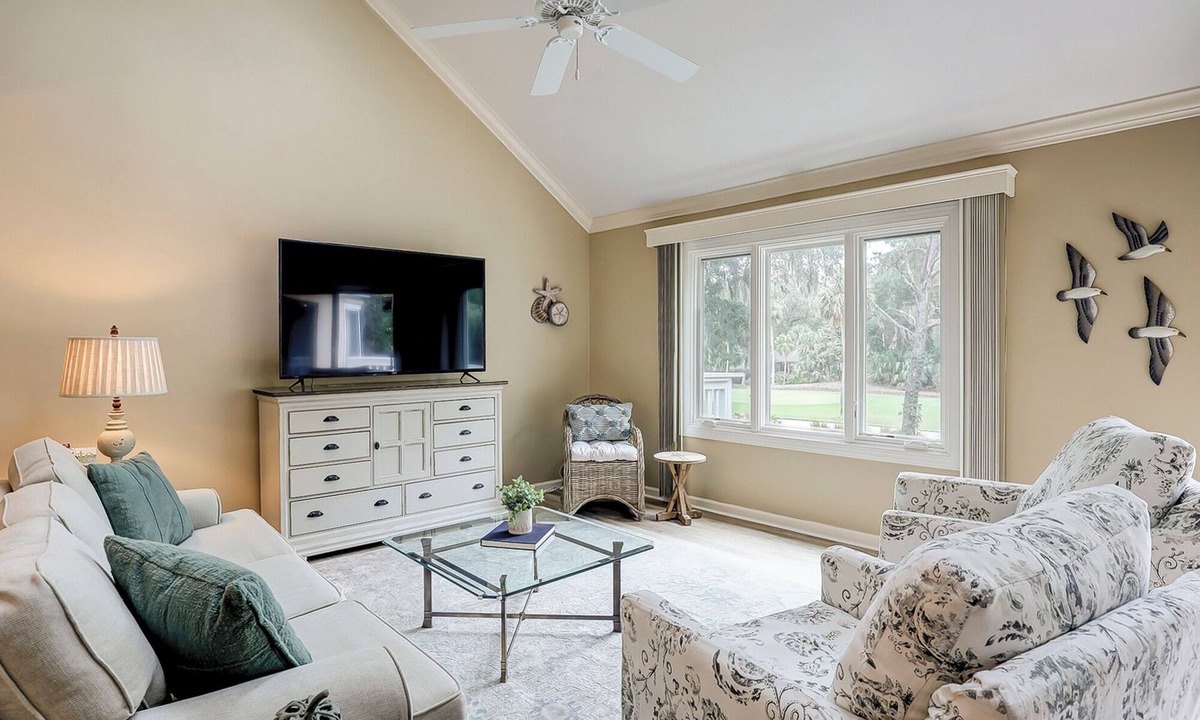 Shipyard Plantation Villa | Sunset Rentals | Colonnade Club 150