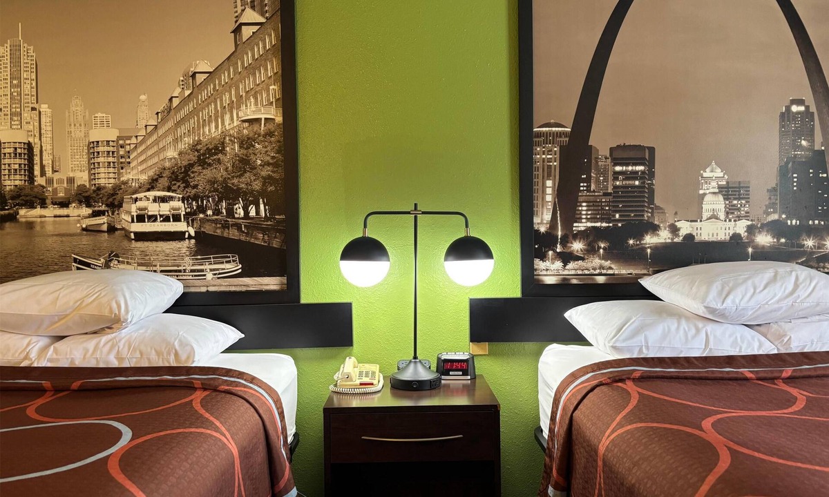Jacksonville Hotel | Super 8 by Wyndham Jacksonville