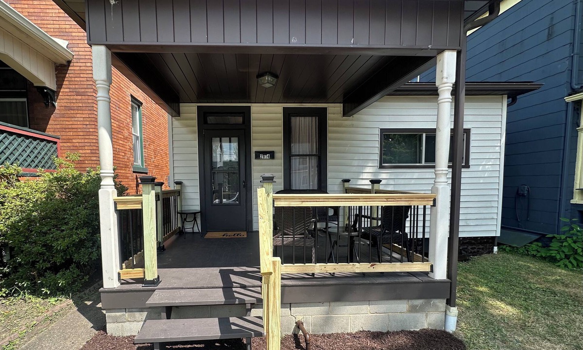 Racine House | Super Clean, Snug 2BR: Convenient to Geneva College, Fire Pit & Big TV