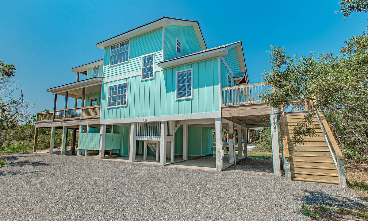 Surf Side Shores House | Surfside Retreat - Large house with private neighborhood beach access!