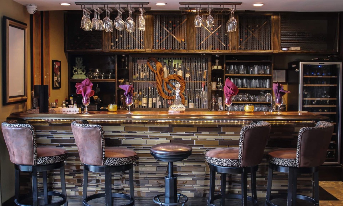 Over-the-Rhine Hotel | Symphony Hotel & Restaurant