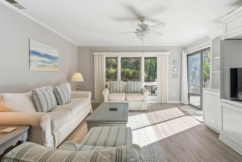 Shipyard Plantation House | Tennismaster 102