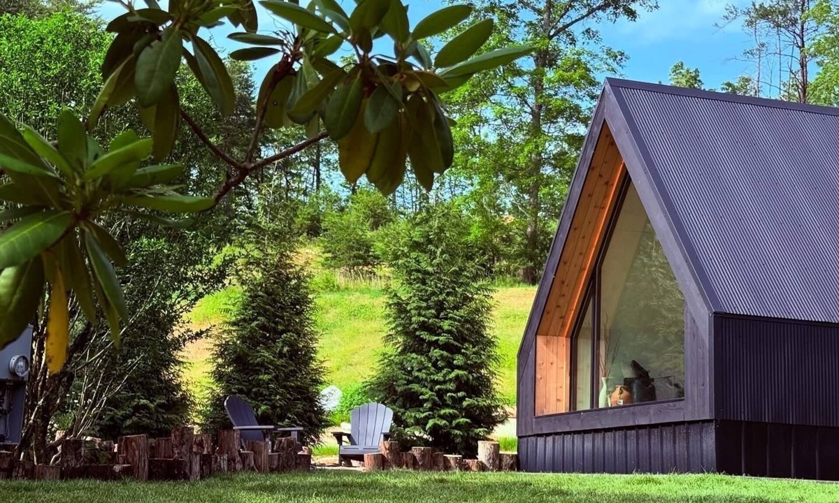 Balsam Grove Apartment | The A-Frame Collection - Stillpoint at Valley Bear Farms Resort