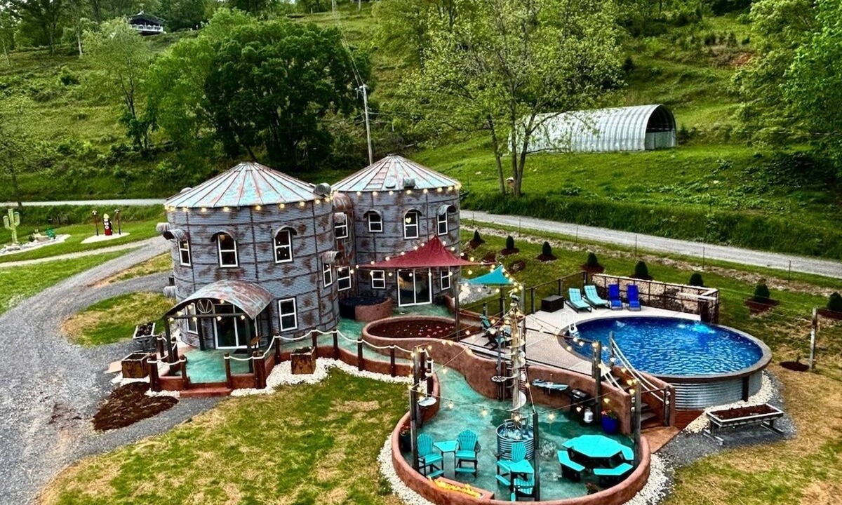 Blackwater House | The Appalachian Oasis
