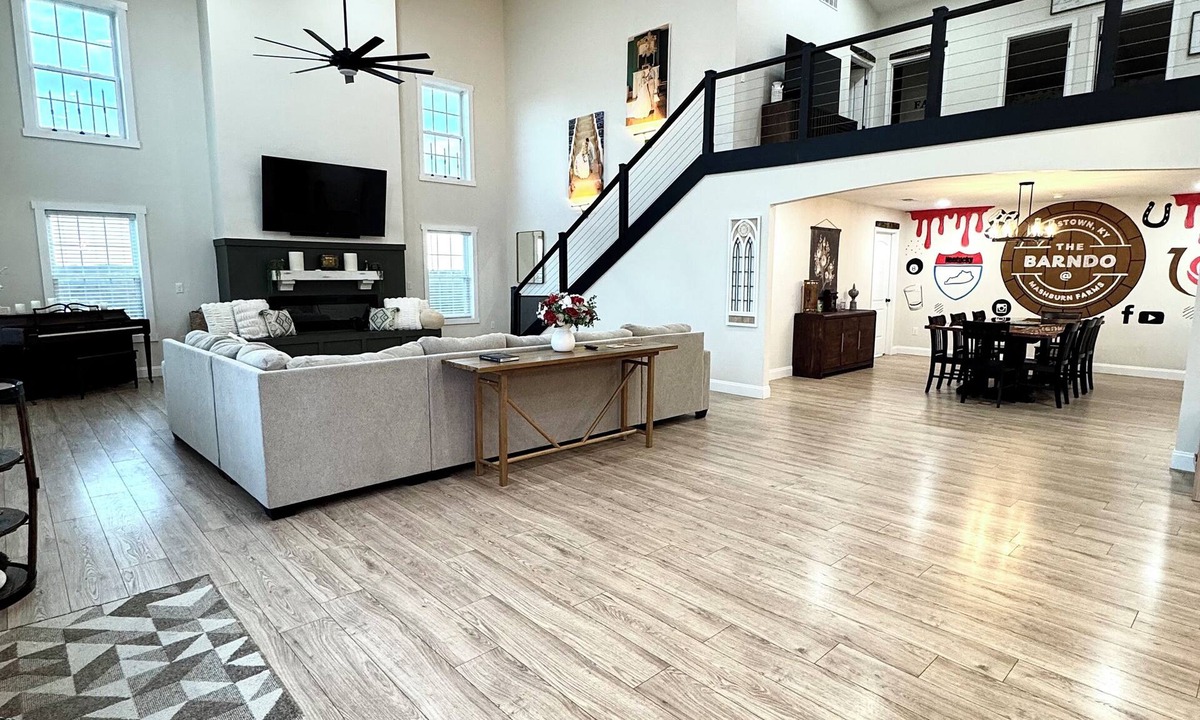 Bardstown House | The Barndo at MF Hot tub - Bar - Game Area - 360 View-