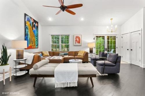 Union Pier House | The Dakota by Juniper Holiday + Home