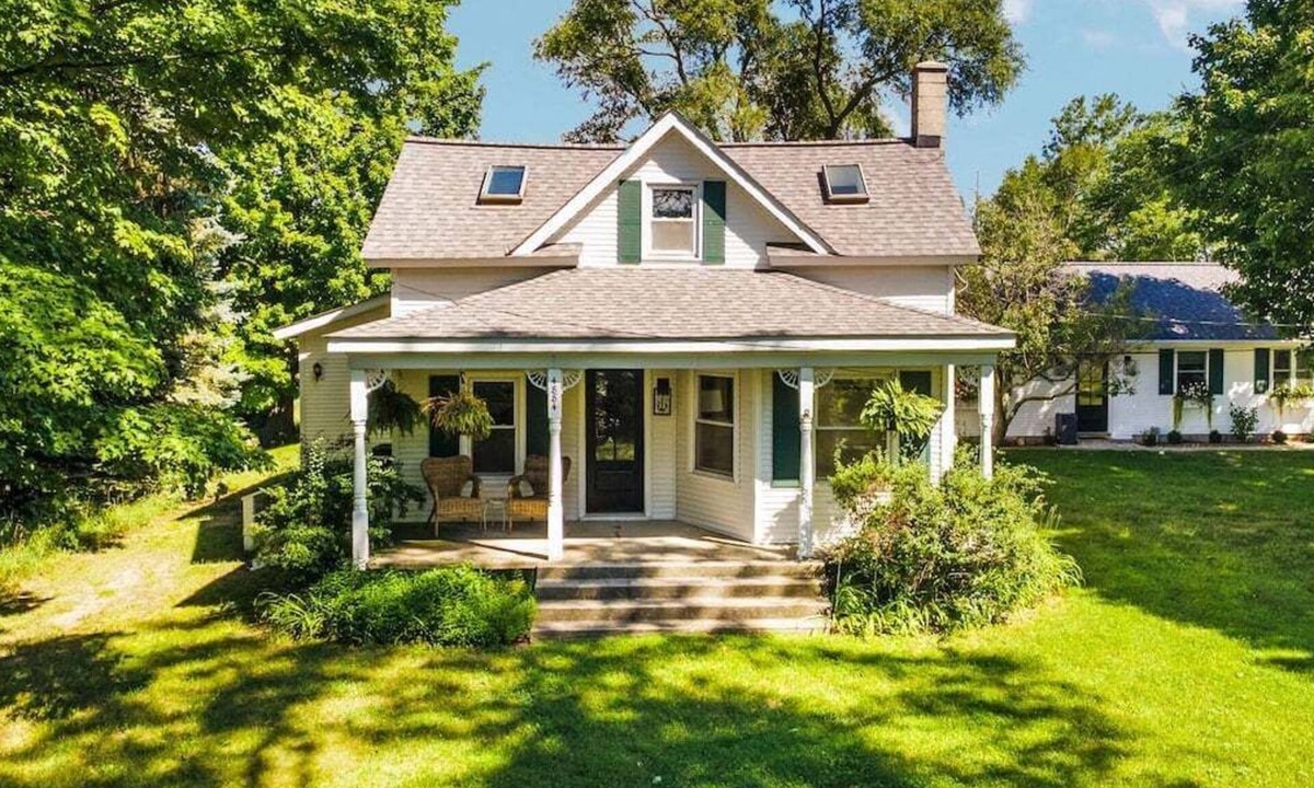 Arcadia House | The Farm at Arcadia: Newly Renovated Golf Retreat