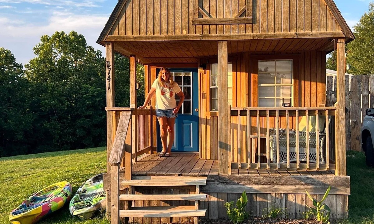 Pineville Cabin | The Little Sugar Shack rustic tiny cabin with private hot tub sunset star views