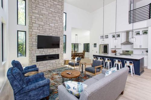 Ephraim House | The Loft House by Simple Life Rentals
