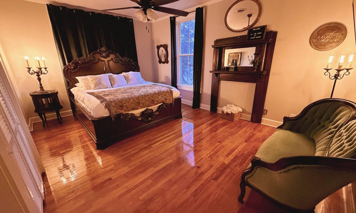 Abbeville Bed & Breakfast | The Monarch Room at The Deodara