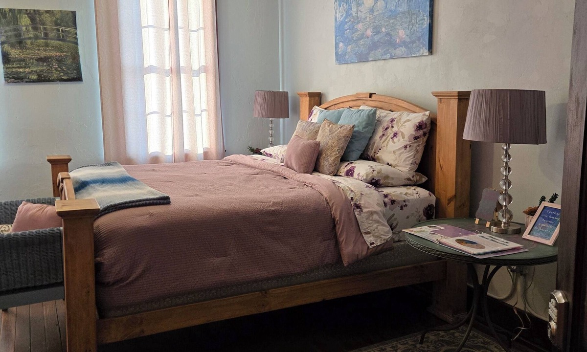 Hermann House | The Monet Suite is one of our four rooms.