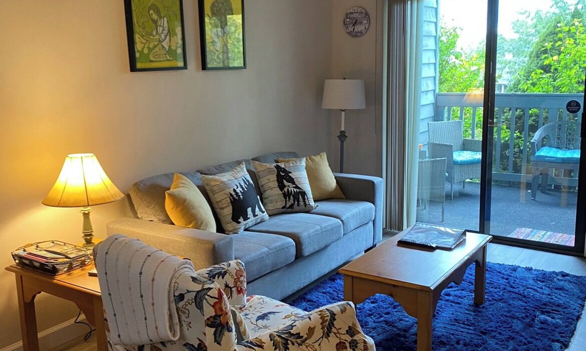 Davis Condo | The mountains are calling.you MUST go!