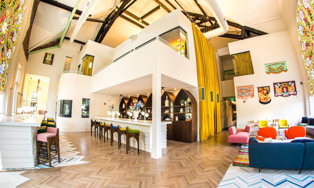 Historic Edgefield Hotel | The Russell Nashville