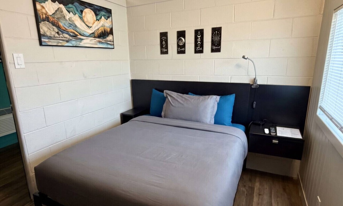 Bay View Bed & Breakfast | The Stargazer`s Retreat at The Cedar