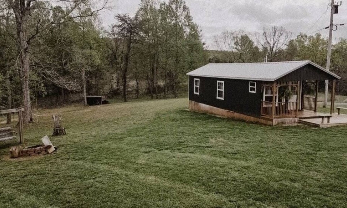 Rock Island Cottage | TINY HOUSE NEAR FALL CREEK FALLS AND ROCK ISLAND STATE PARK