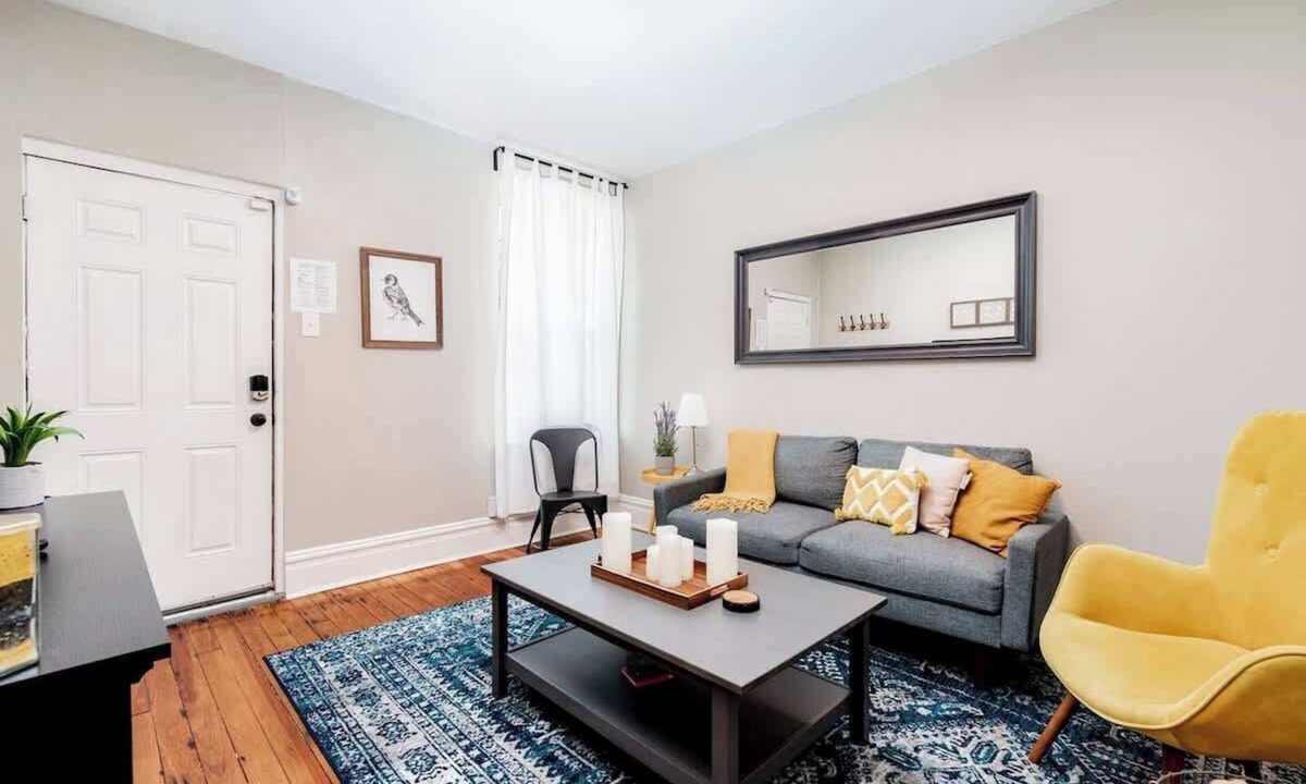 Tower Grove East Condo | Tower grove bungalow south city By StayStLouis