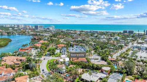 Saint Armands Key House | Tranquility - 4000 Sq ft of Luxury - Private Pool/Spa, Walk Everywhere, Pet Friendly