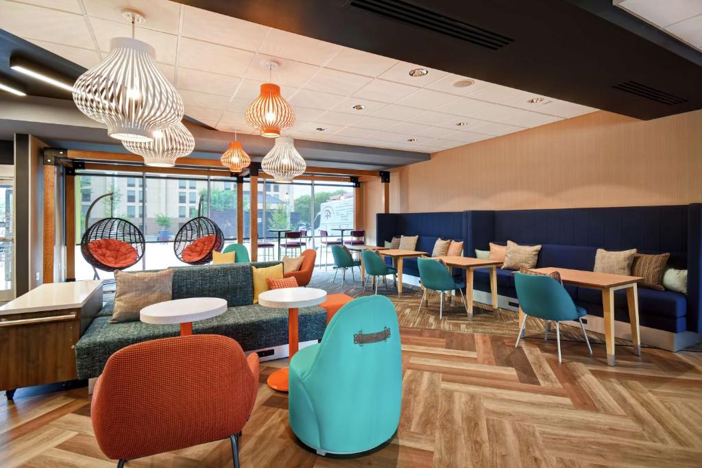 Fairgrounds Hotel | Tru By Hilton Louisville Airport