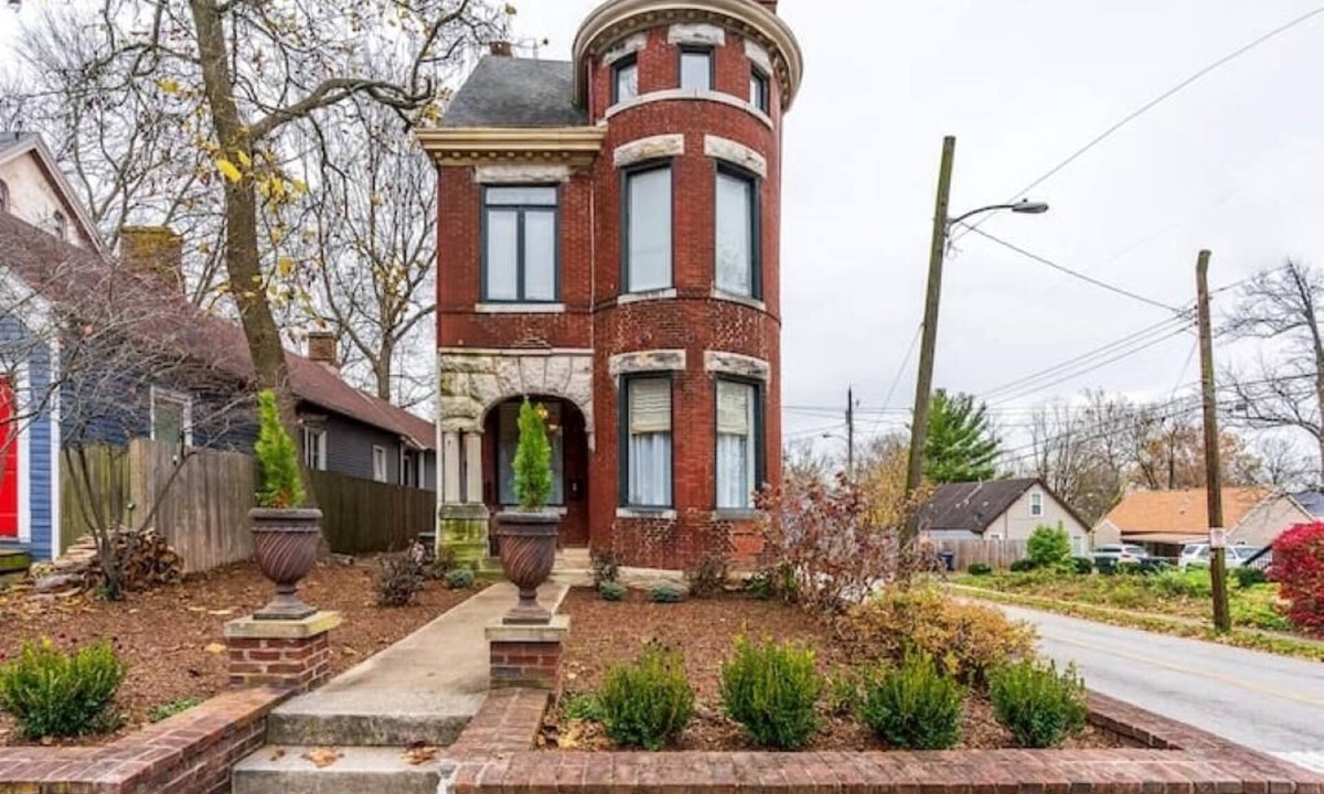 Northside District House | Unique Historic Downtown Getaway near Rupp Arena