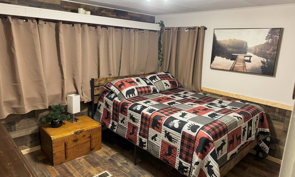 Williamsville House | Unplug for a weekend at Lake Wappapello.