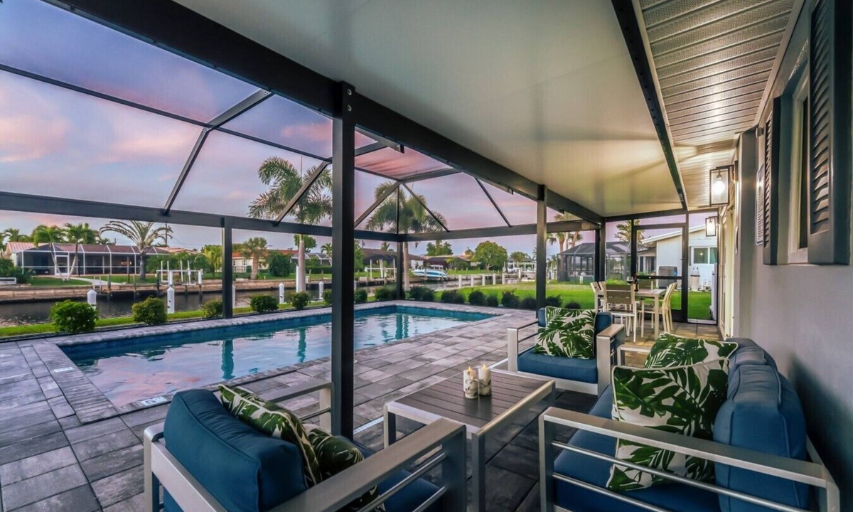 Punta Gorda House | Villa Capri | Waterfront Retreat with Heated Pool