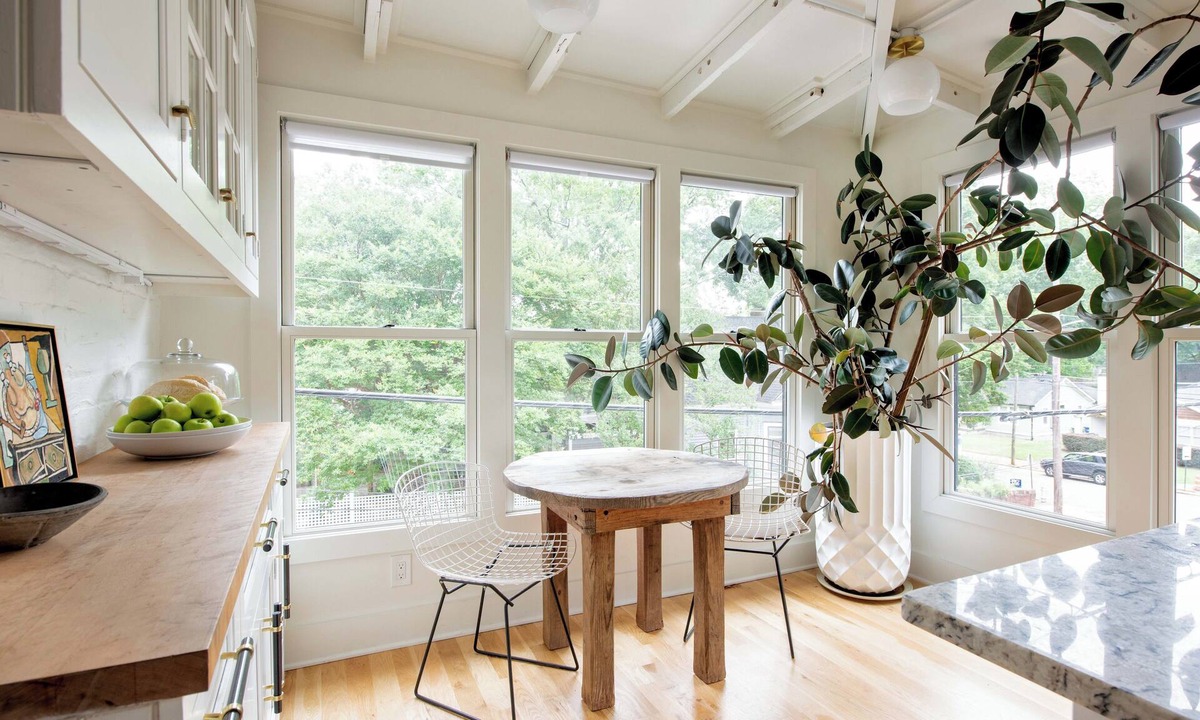 East Side House | Vintage van Gogh by Minty Living