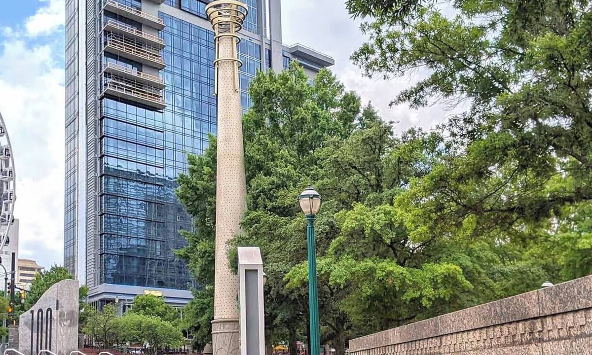 Fairlie-Poplar Historic District Resort | Walk to Centennial Park in ATL