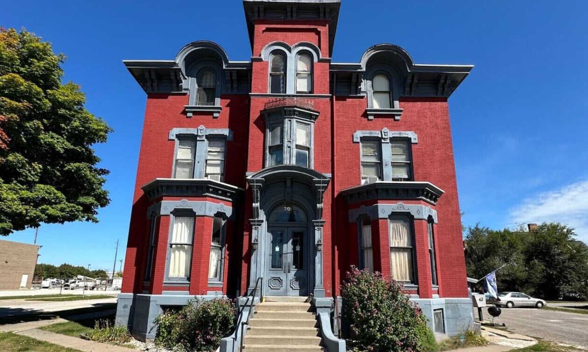 Bay City Apartment | Walk to Downtown from Apt No. 11
