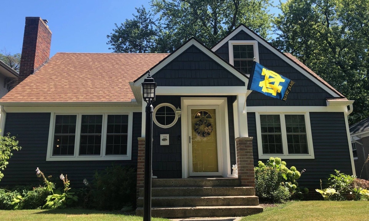 Harters Heights House | WALK TO NOTRE DAME! GO IRISH!