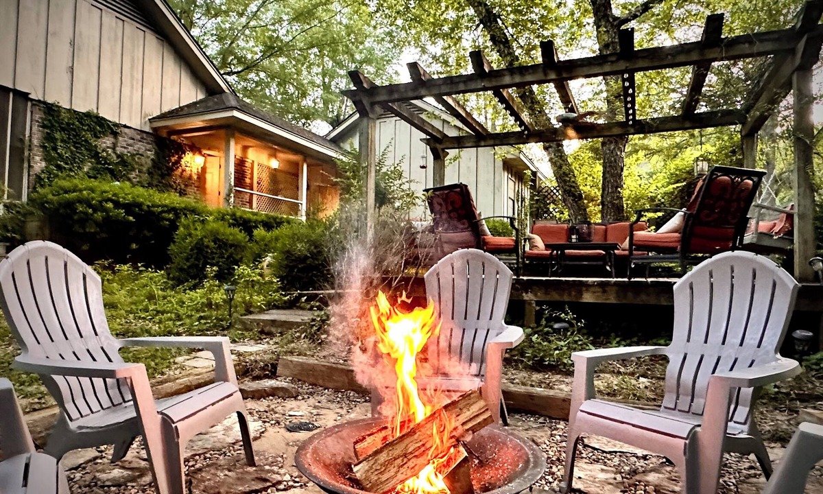Arkadelphia House | Waterfront Home w/Playground on 50 Acre Preserve near Caddo River/DeGray Lake