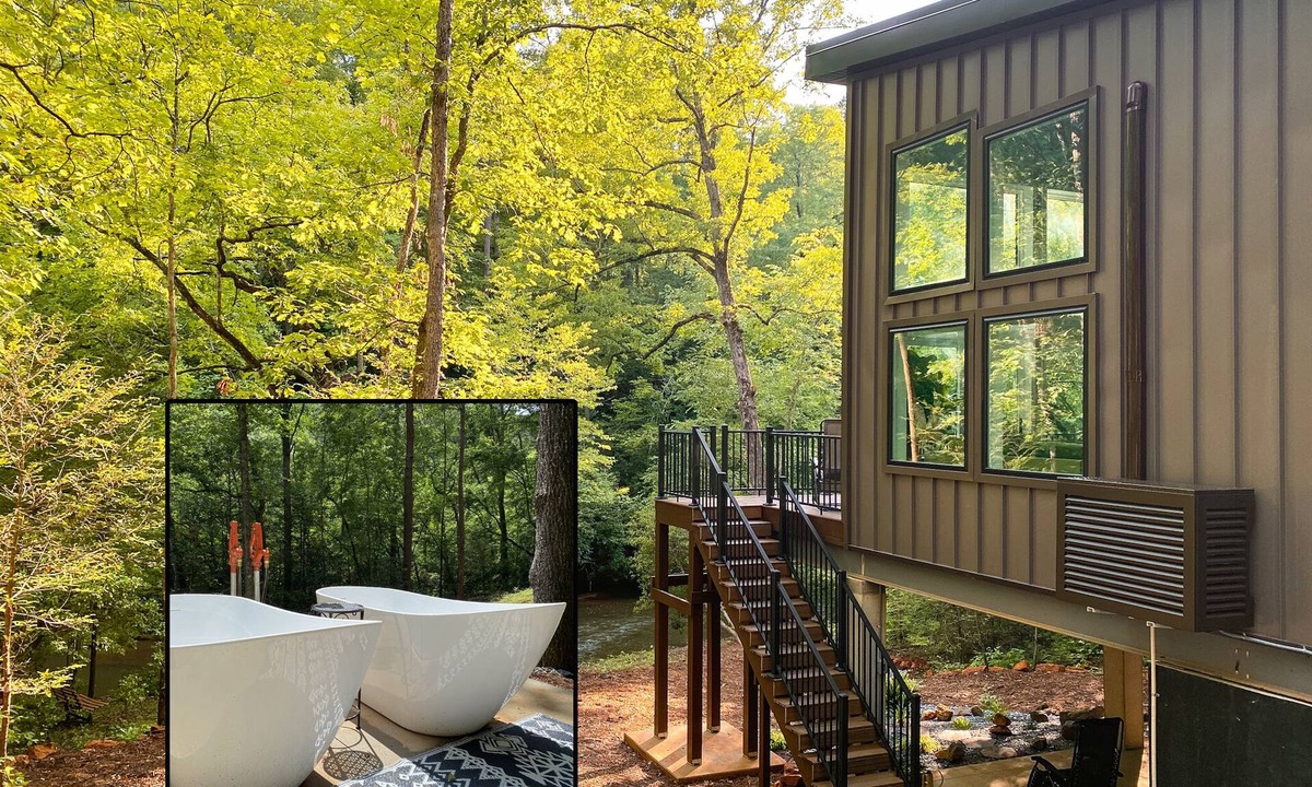 Union Mills Cabin | Waterfront Luxury Retreat in 75-Acre Forest. Hike, Kayak, and Soak.