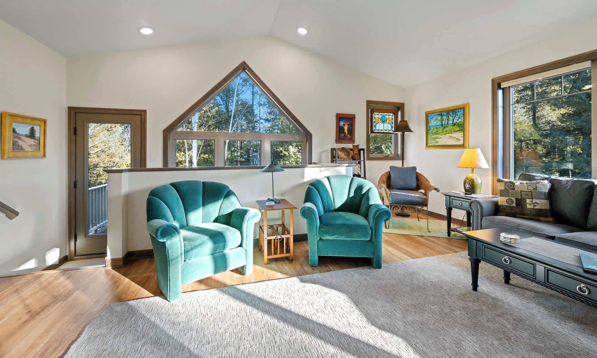 Sturgeon Bay House | Waterfront! New Construction The Resting Place
