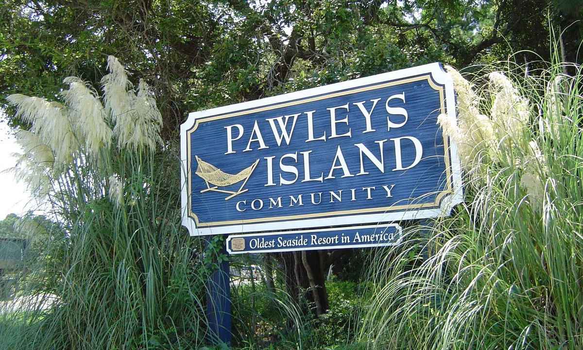 Pawleys Island Villa | WELCOME TO HAMMOCK HEAVEN First Floor- Easy Access