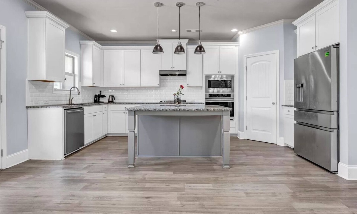 Buford House | Welcome to Ohandjo’s Groups TTE LLC, Where Luxury Meets Comfort!"
