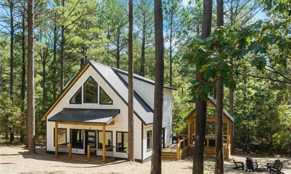 Pickens Cabin | Welcome to the Boujee Bungalow