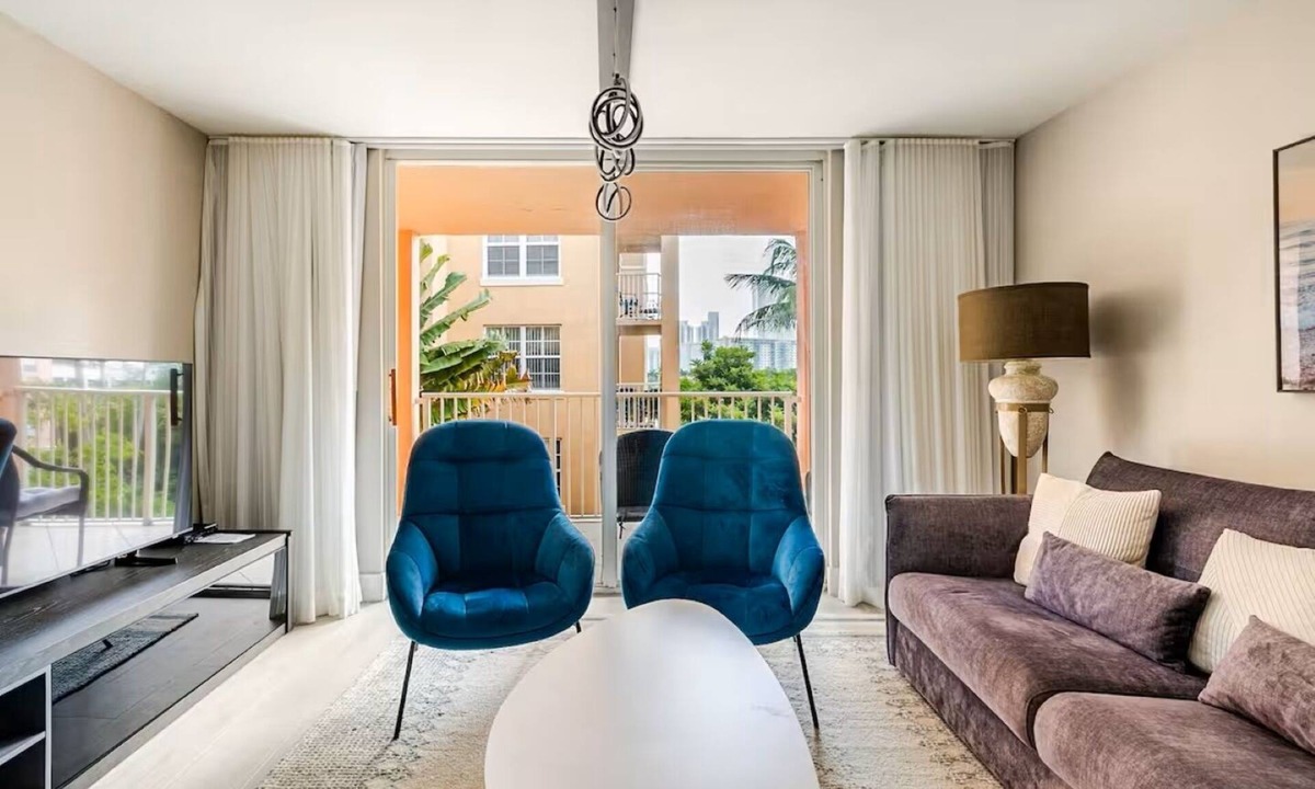 Aventura Apartment | Welcoming 1-bedroom apartment in vibrant Aventura perfect for getaway