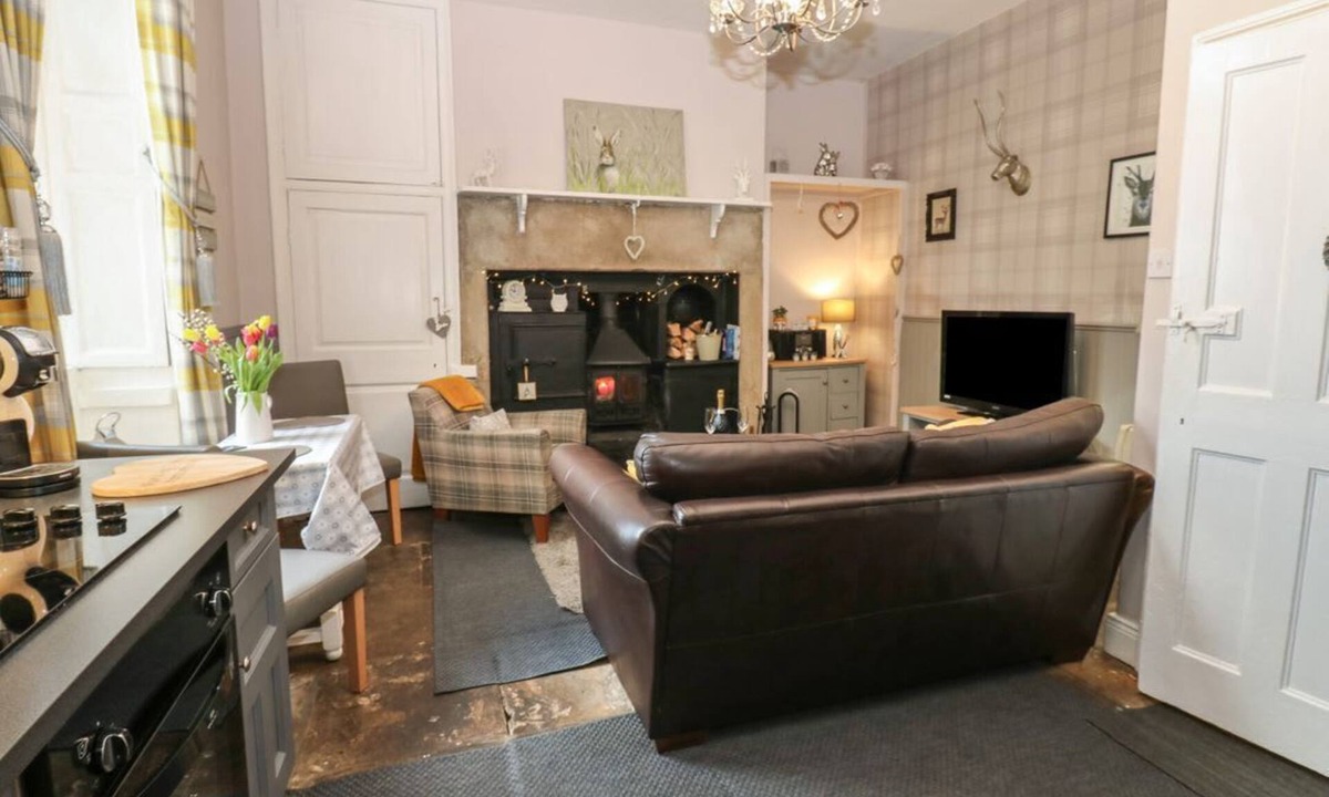 Anick House | West Wing Cottage, Hexham