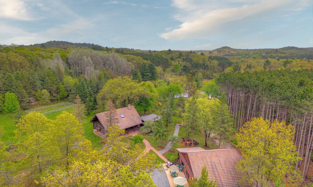 Alma Center Cabin | Whispering Pines/170-Acre Retreat-Pond & Game Room