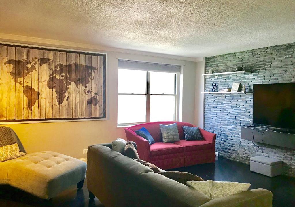 Downtown Atlanta Apartment | Wine Down Downtown ATL 14J