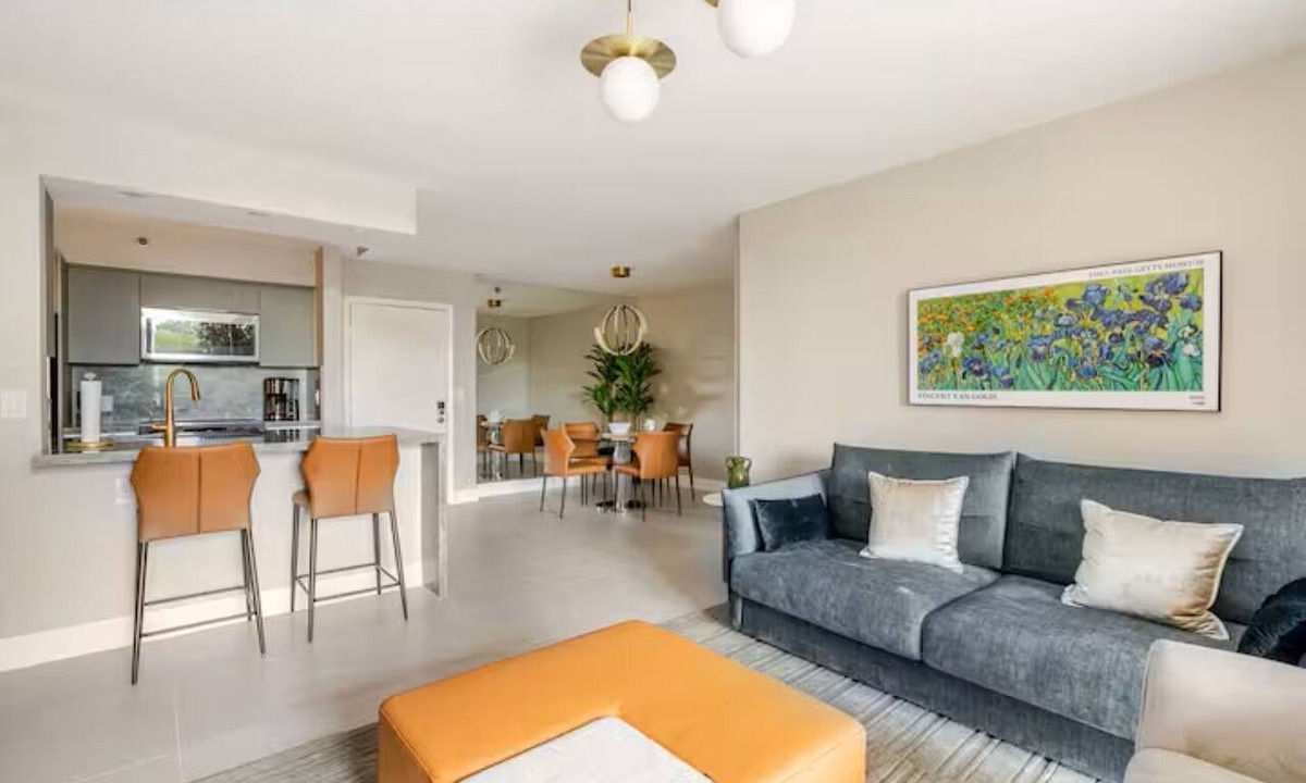 Aventura Apartment | Wonderful 1-bedroom apartment with AC in vibrant Aventura