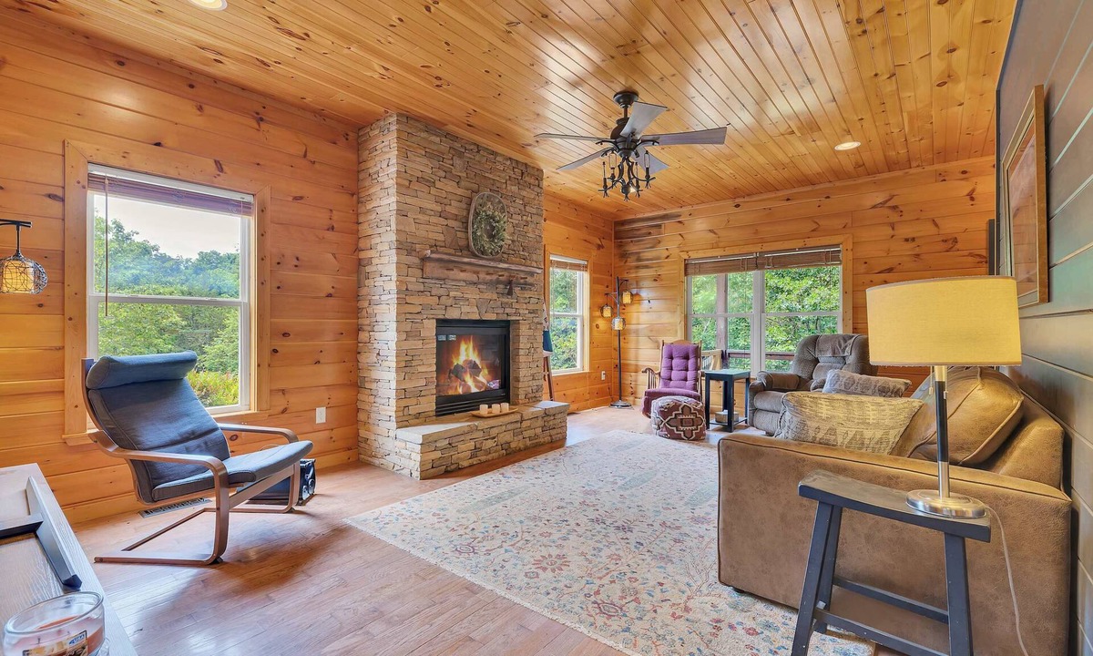 Dandridge House | Woodland Cabin Retreat, Near Douglas Lake, Fire Pit